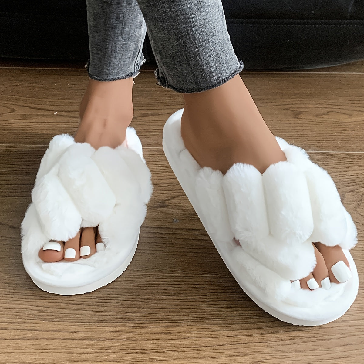 Cozy Plush Women’s Slippers - Soft, Warm, and Comfortable Indoor/Outdoor Shoes with Fluffy -Colored Design, Perfect for Home or Travel, Available in 5 Stylish Colors, Casual Wear | Stylish Slipon Shoes | Durable EVA Sole, L